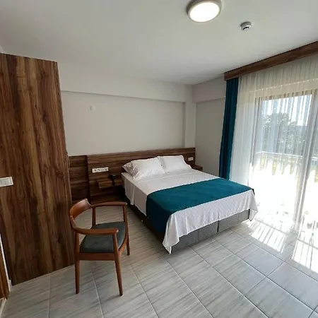 Hotel Troilus Park House 3*