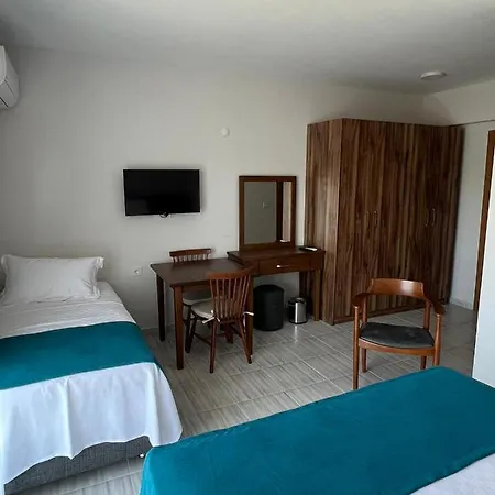 Troilus Park House 3* エジェアバト