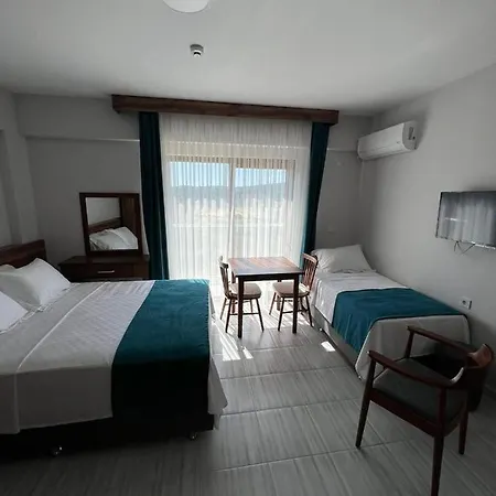 Troilus Park House 3*