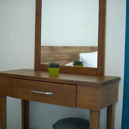 ホテル Troilus Park House 3*