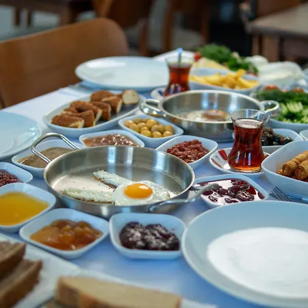 ホテル Troilus Park House 3*