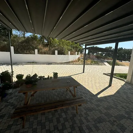 ホテル Troilus Park House 3*