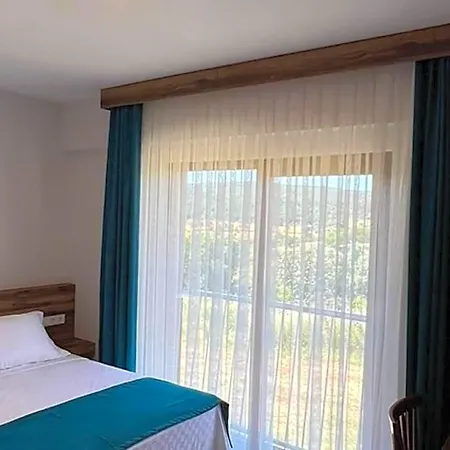 Hotel Troilus Park House