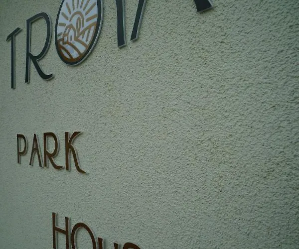 호텔 Troilus Park House 3*