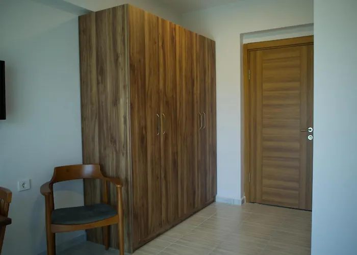 Troilus Park House 호텔 에체밧